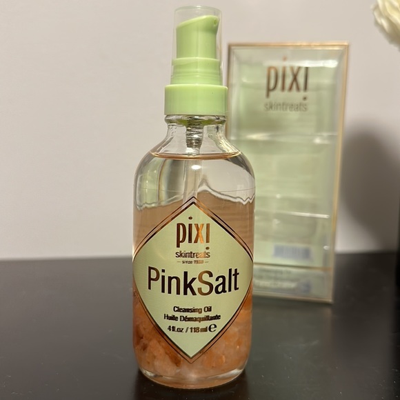 PIXI skintreats pink salt cleansing oil 118 ml. - Picture 2 of 8